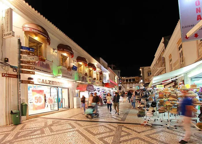 Cool Grey Apartment Albufeira