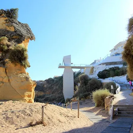 Cool Grey Apartment Albufeira