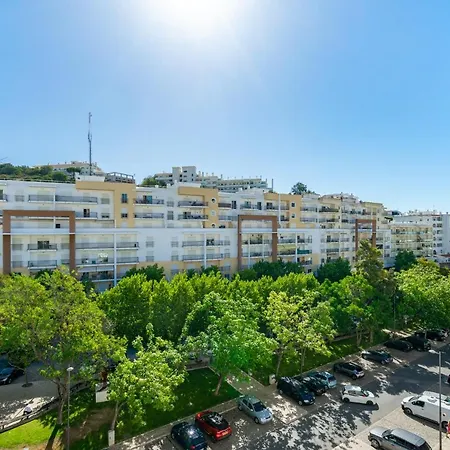 Cool Grey Διαμέρισμα *